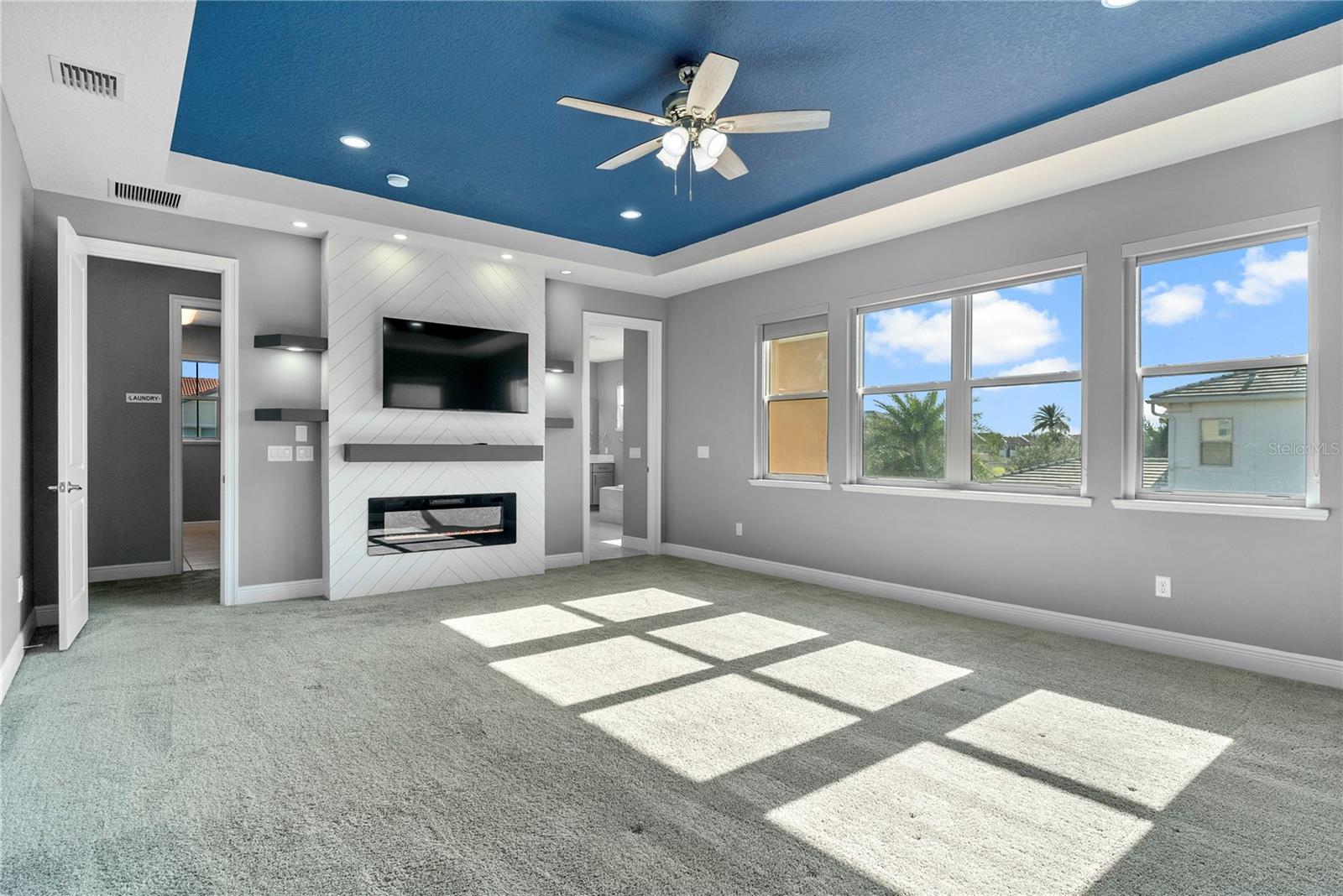 Image 29 of 63 For 15706 Cutter Sail Place