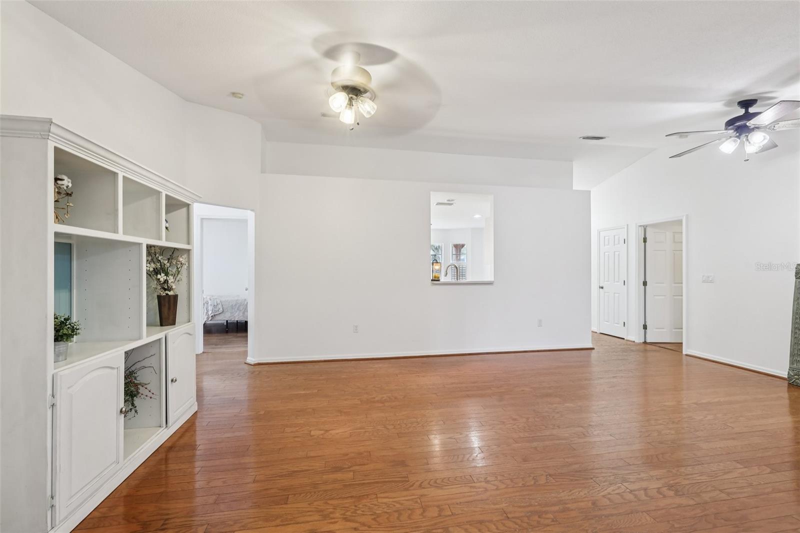 Image 15 of 77 For 12315 Fort King Road