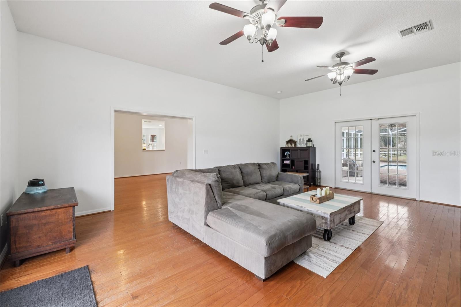 Image 19 of 77 For 12315 Fort King Road