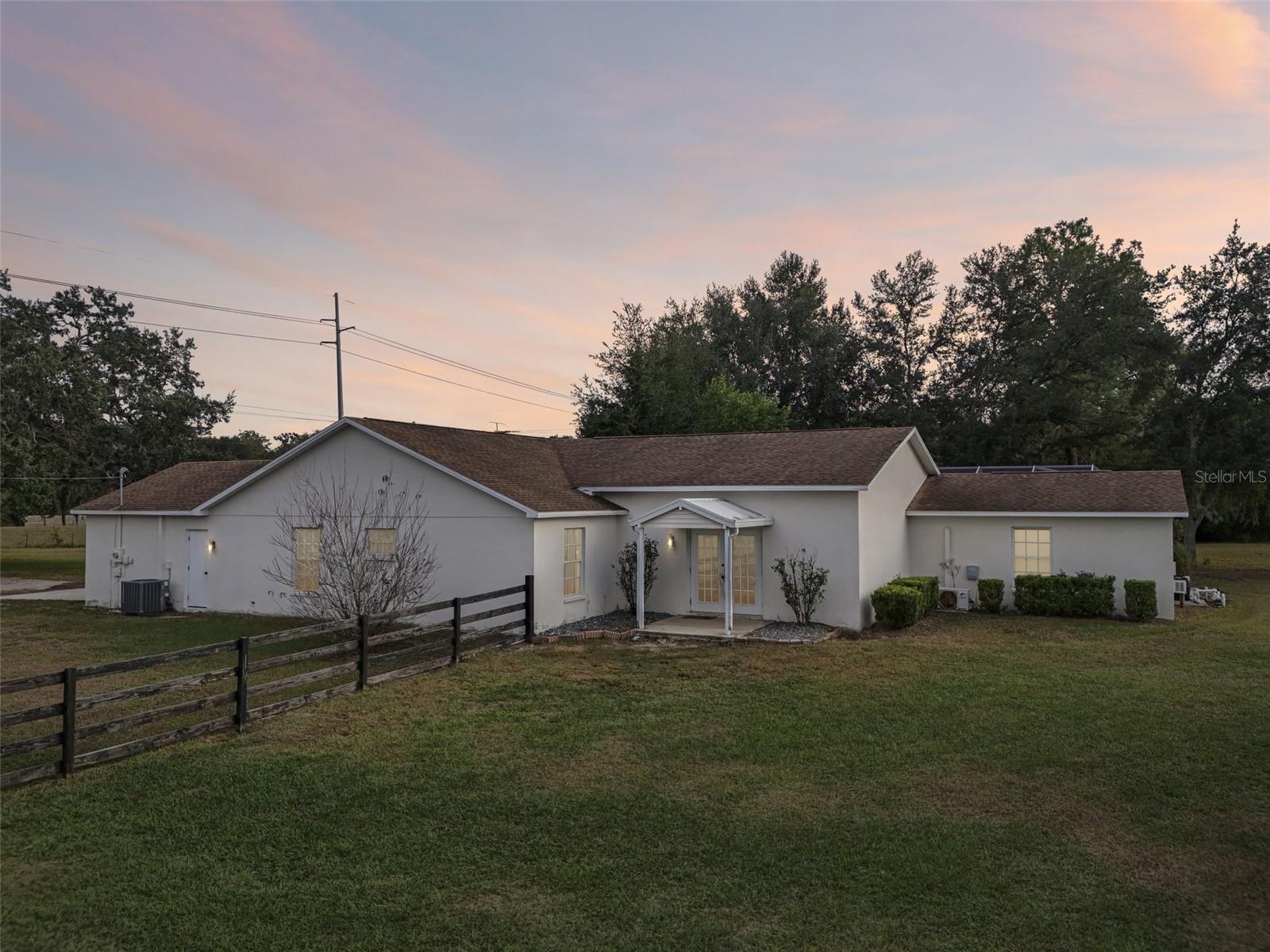 Image 4 of 77 For 12315 Fort King Road