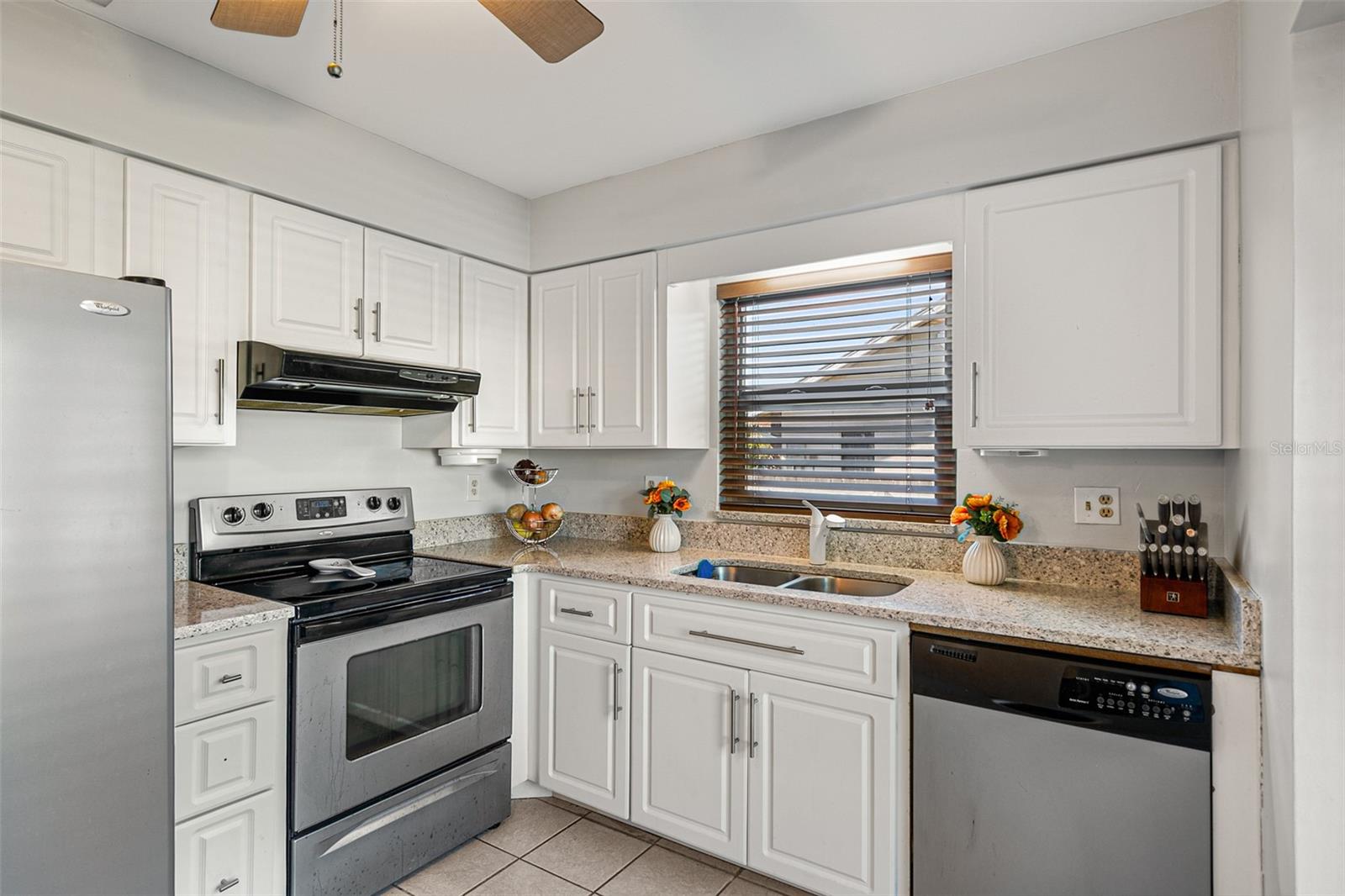 Image 12 of 26 For 112 Colleen  