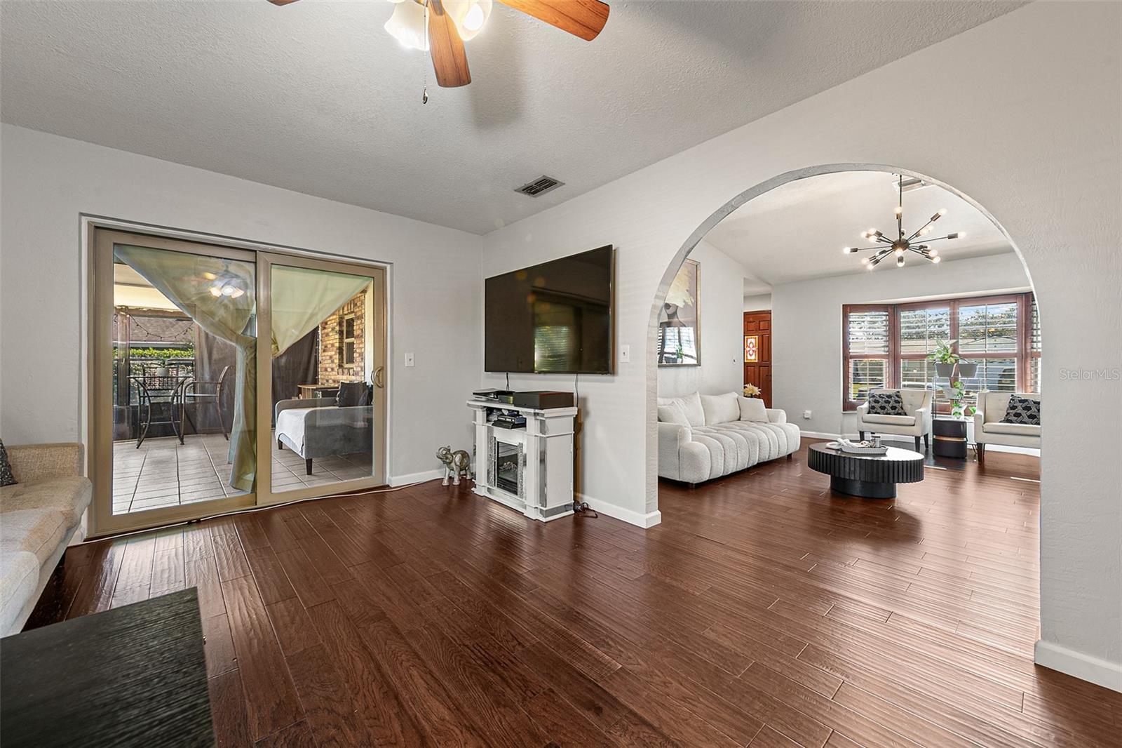 Image 15 of 26 For 112 Colleen  