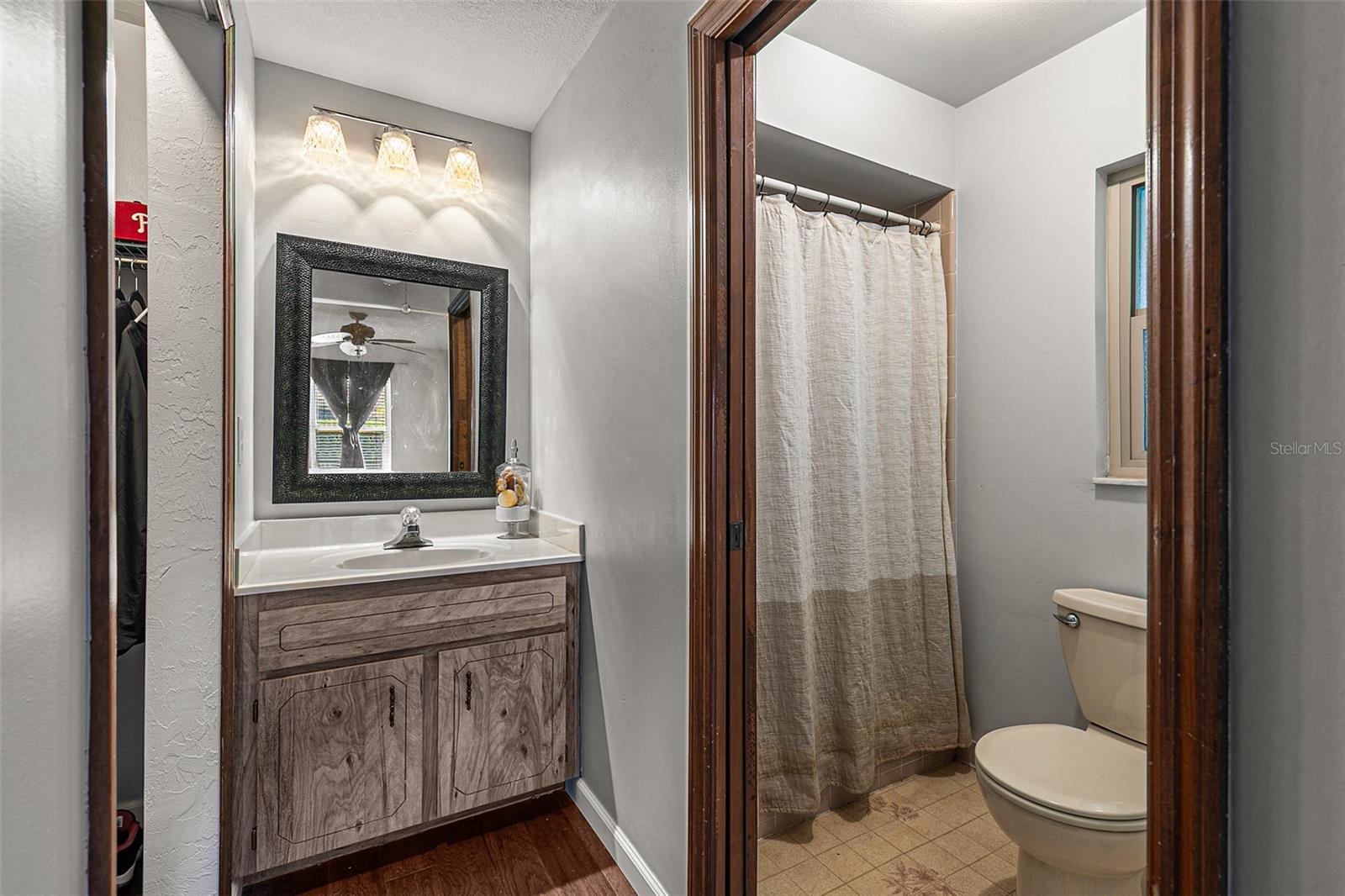 Image 18 of 26 For 112 Colleen  