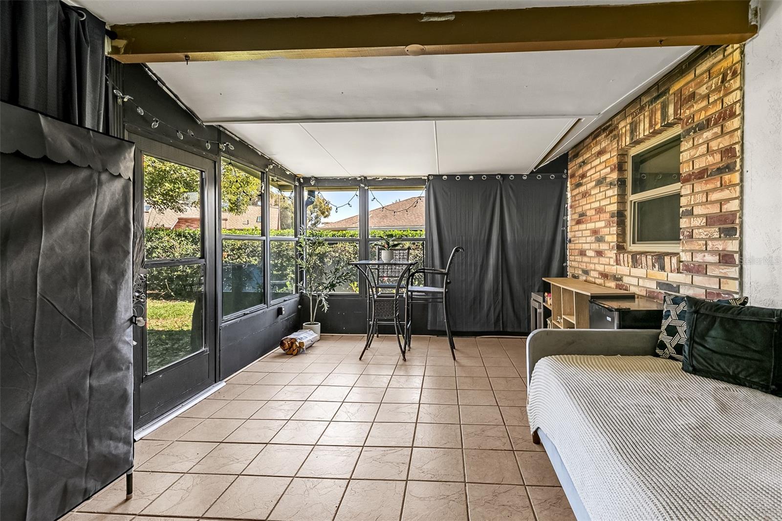 Image 21 of 26 For 112 Colleen  