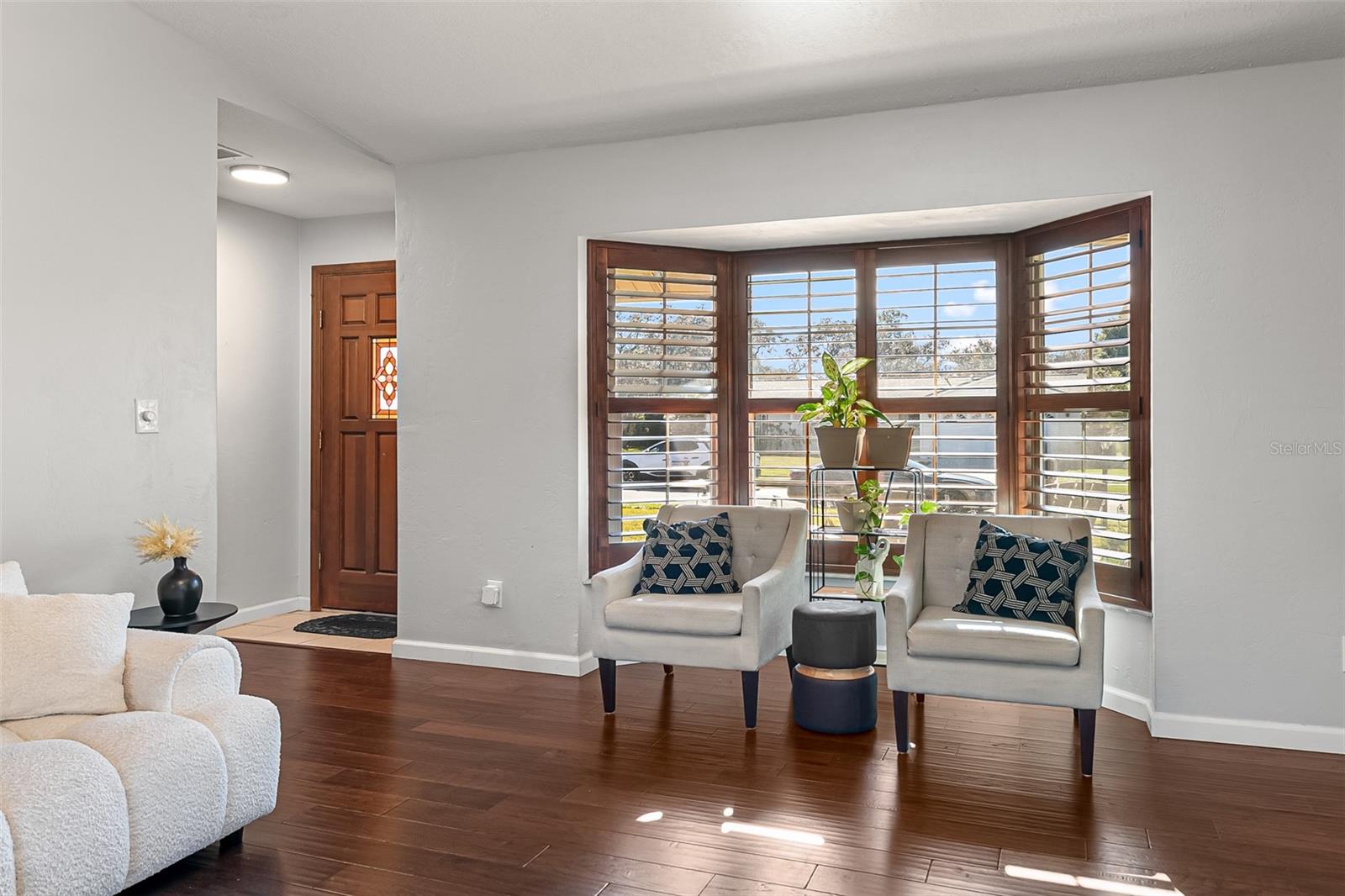 Image 4 of 26 For 112 Colleen  