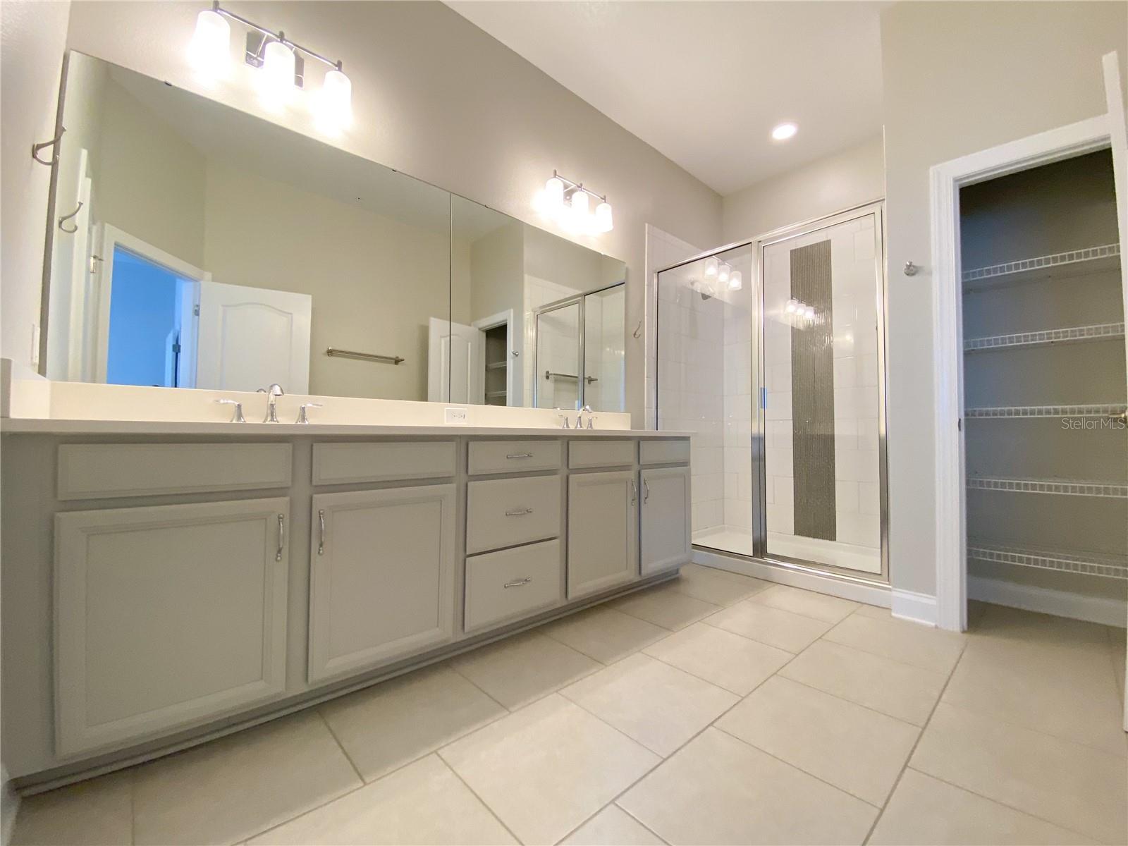 Image 19 of 47 For 1011 Lychee Court