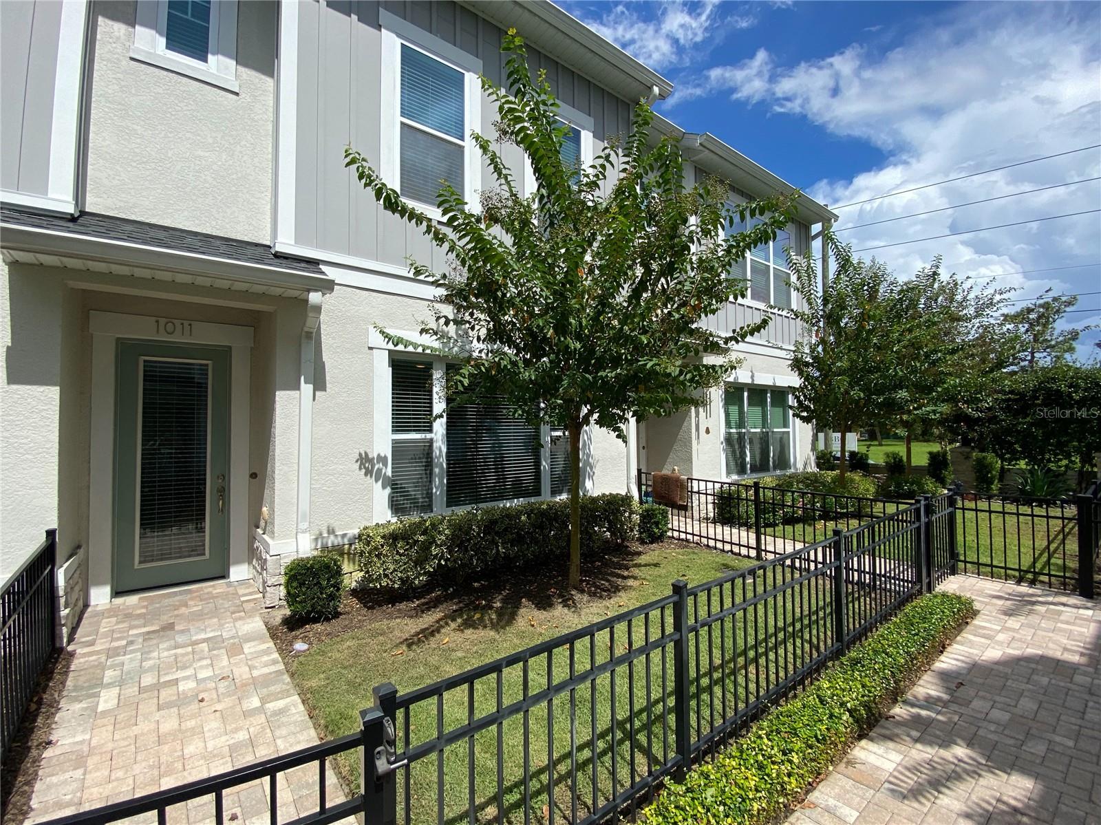 Image 3 of 47 For 1011 Lychee Court