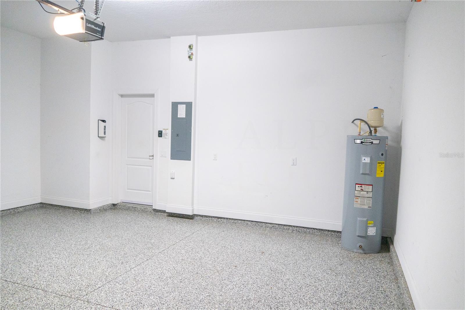 Image 43 of 47 For 1011 Lychee Court