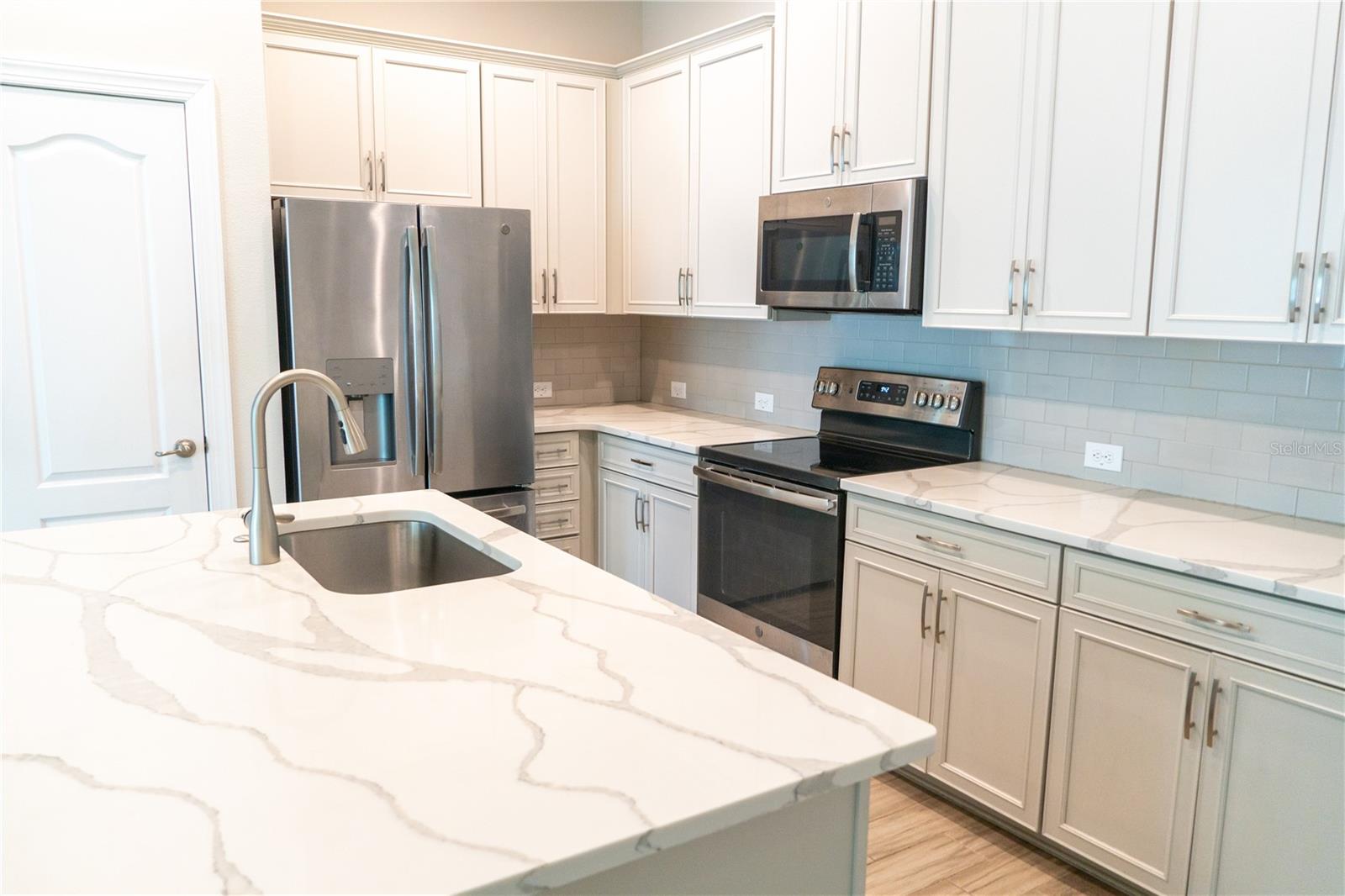 Image 8 of 47 For 1011 Lychee Court