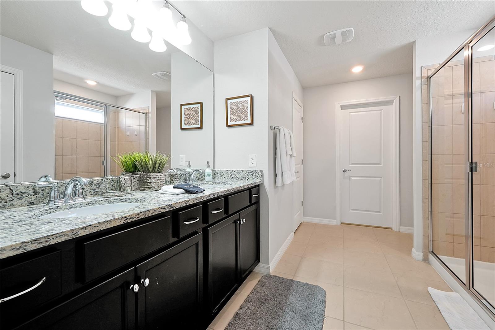 Image 37 of 92 For 1637 Kona Lane