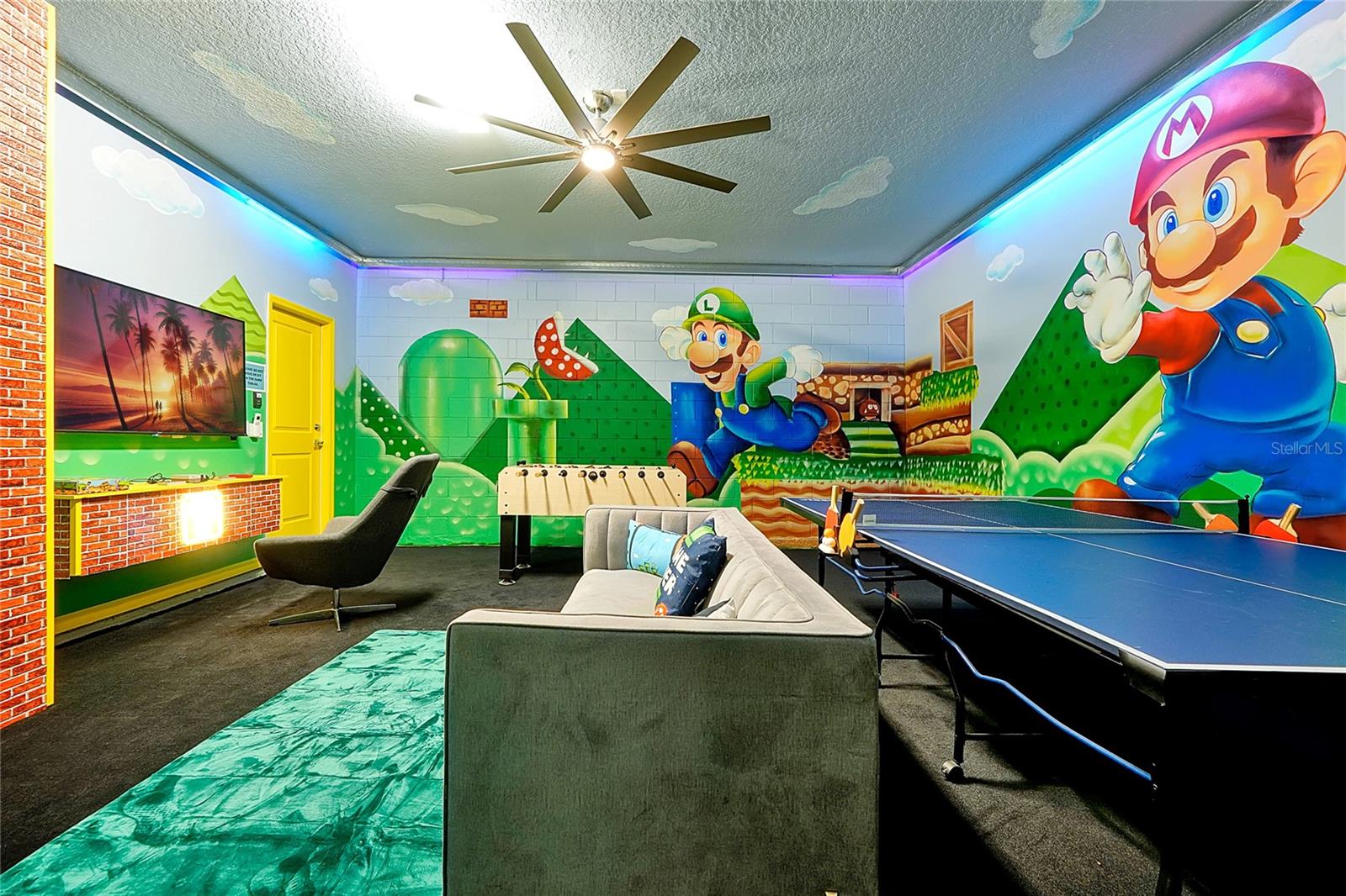 Image 43 of 92 For 1637 Kona Lane