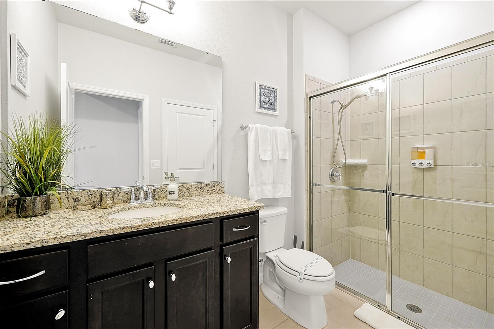 Image 50 of 92 For 1637 Kona Lane