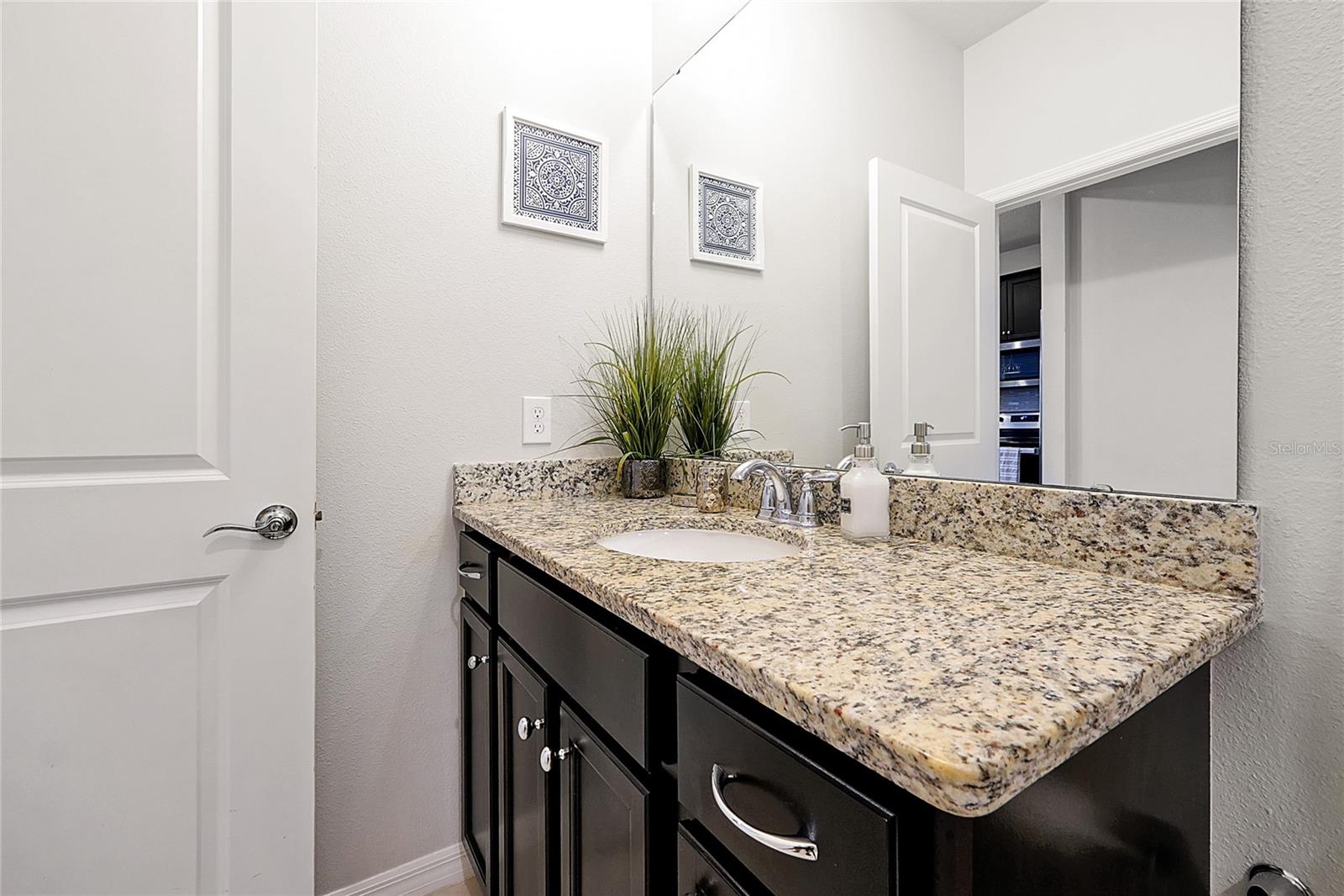 Image 51 of 92 For 1637 Kona Lane