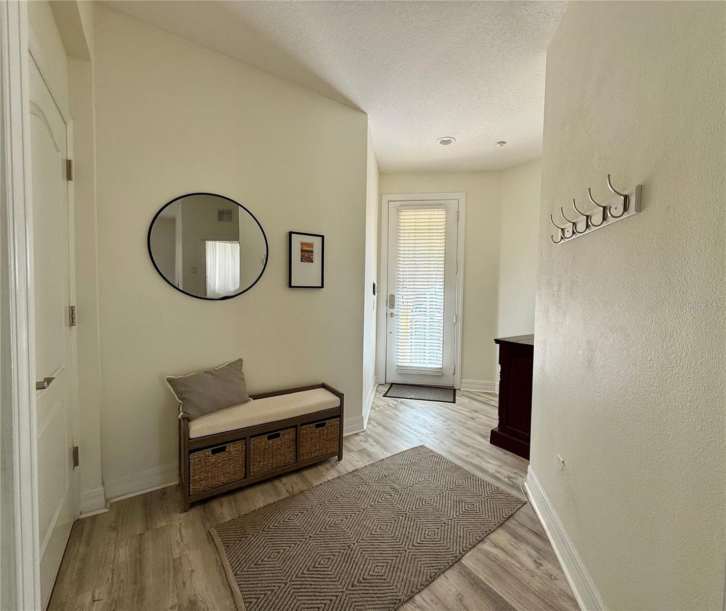 Image 25 of 39 For 6418 Mayra Shores Lane