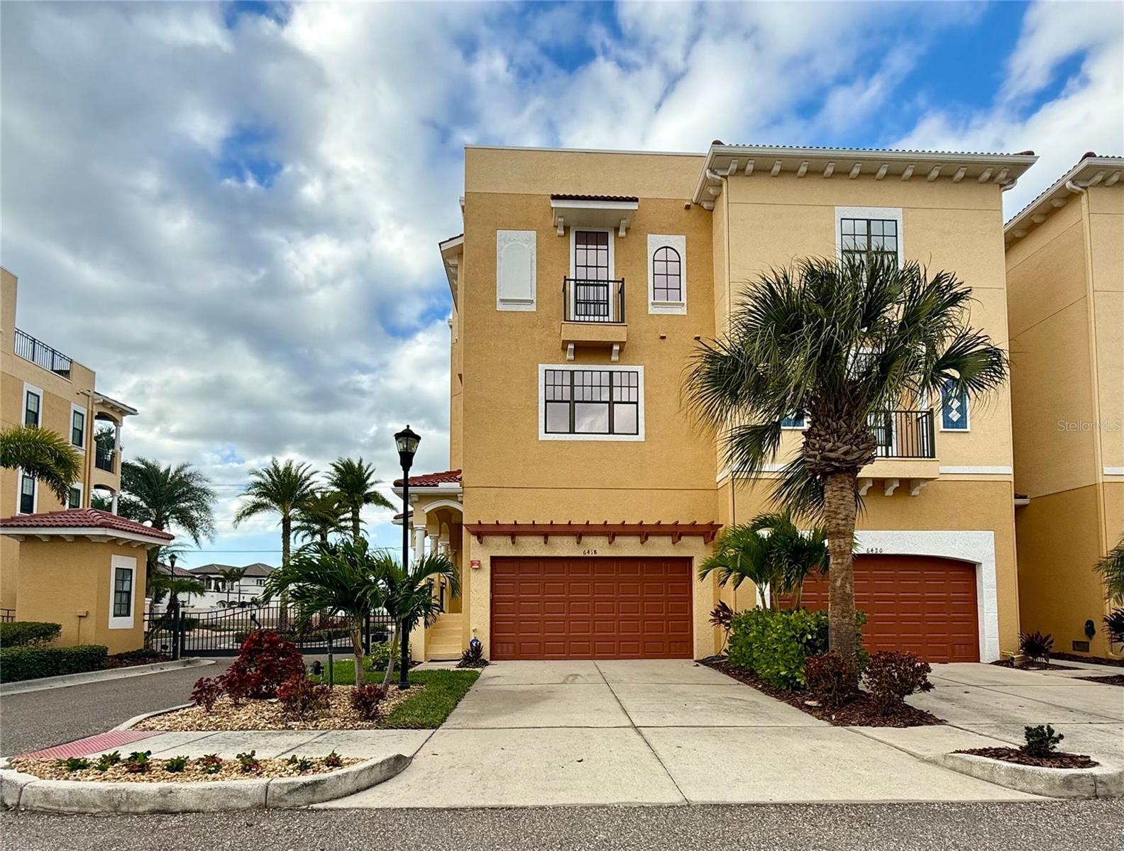 Image 29 of 39 For 6418 Mayra Shores Lane