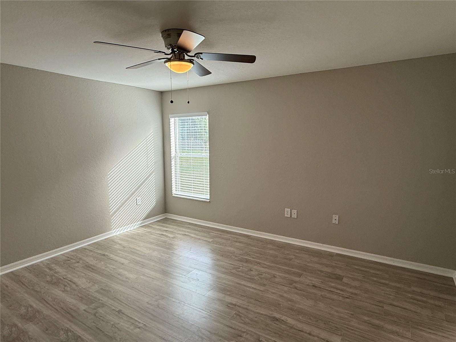 Image 11 of 17 For 4819 Summerfield Circle