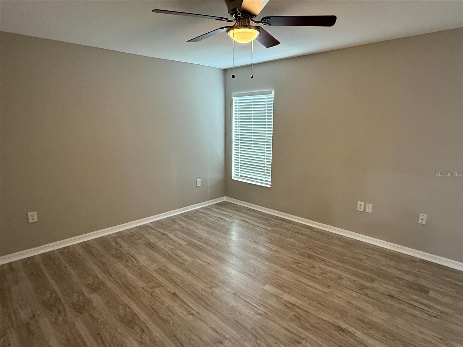 Image 7 of 17 For 4819 Summerfield Circle