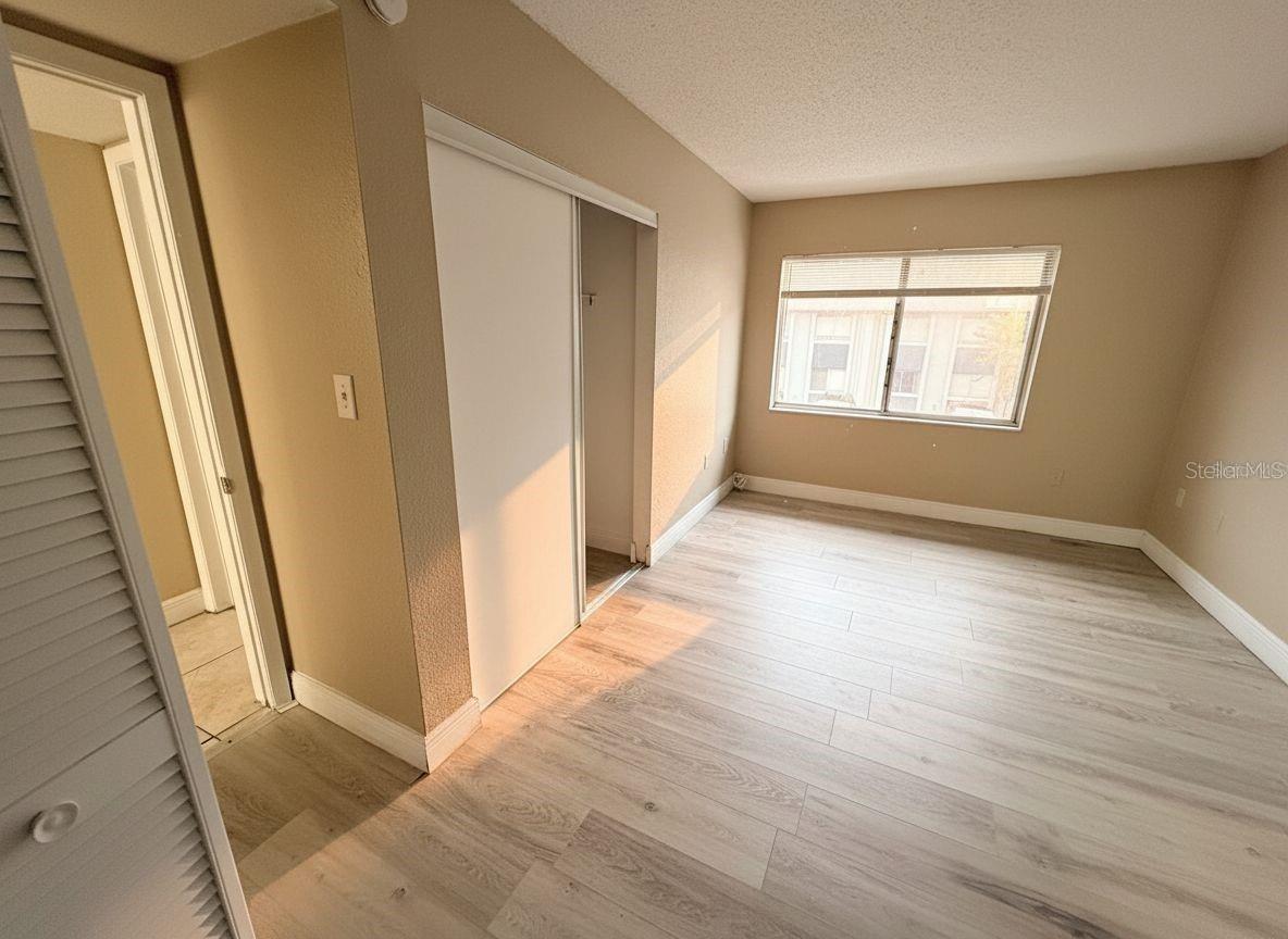 Image 18 of 44 For 4759 Texas Avenue 4759c