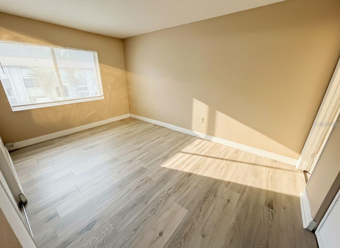 Image 20 of 44 For 4759 Texas Avenue 4759c