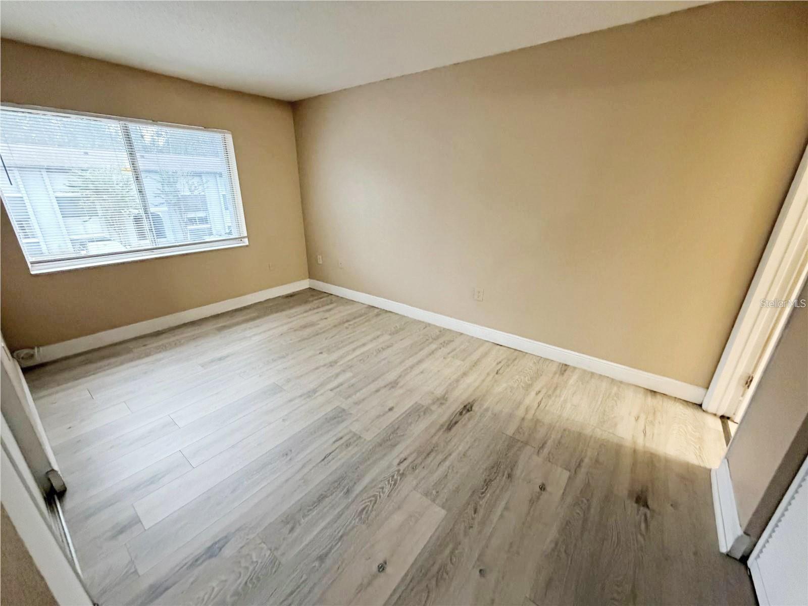 Image 23 of 44 For 4759 Texas Avenue 4759c