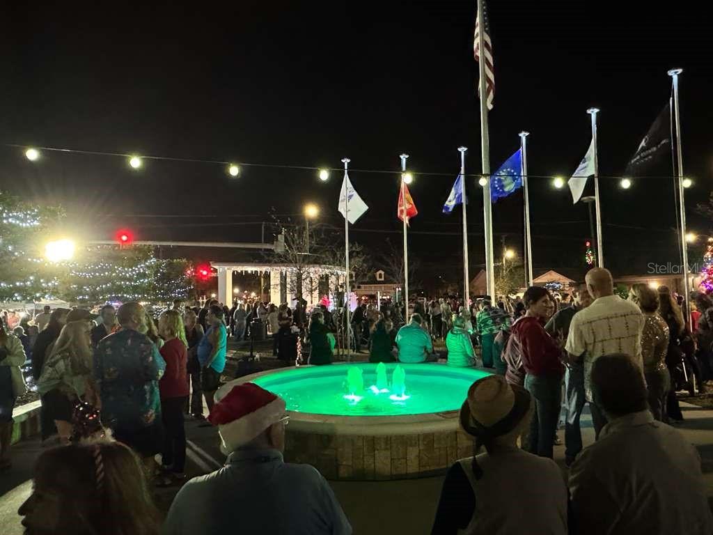 Listing photo id 18 for 9648 Country Club Way