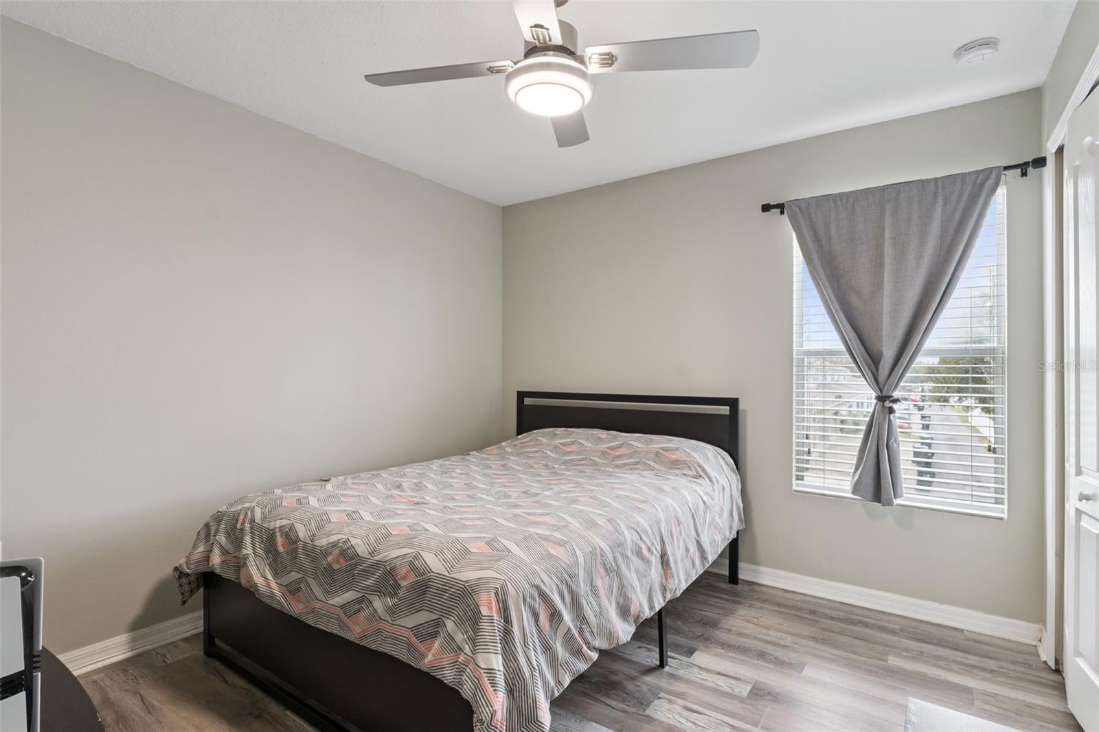 Image 23 of 30 For 2424 Victoria Falls Drive