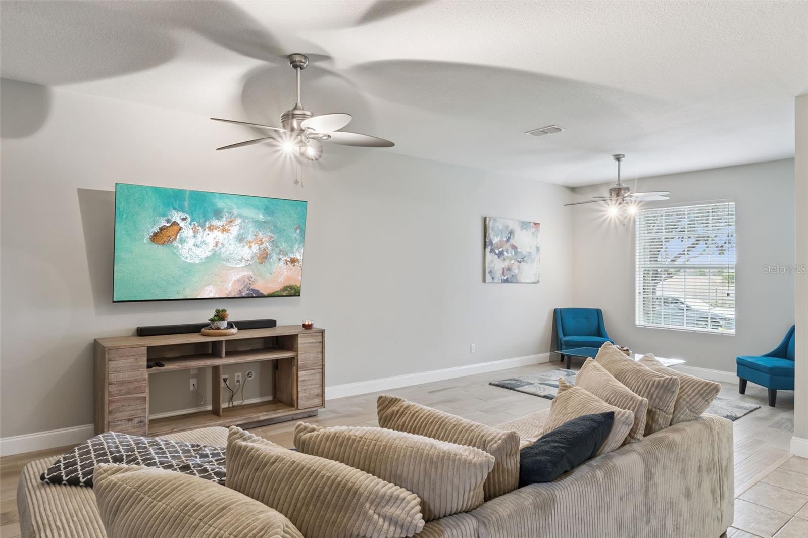 Image 9 of 30 For 2424 Victoria Falls Drive