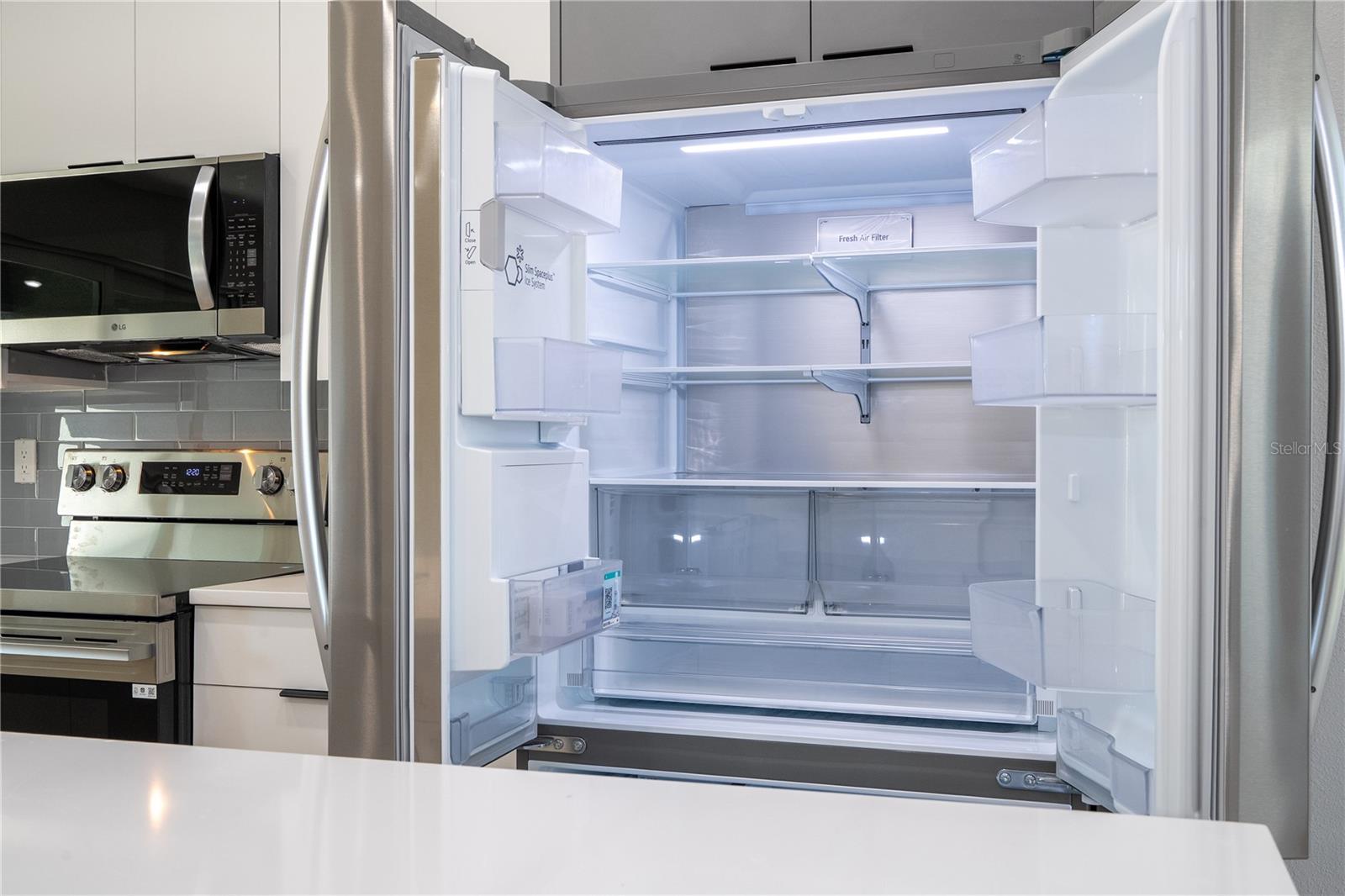 Image 19 of 79 For 49 Santa Fe Street