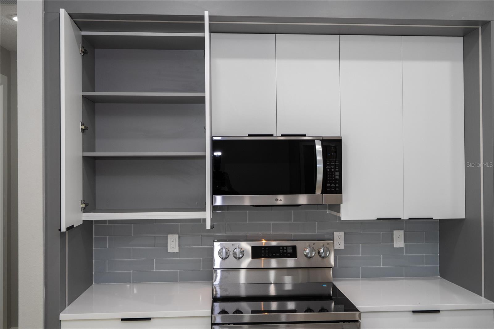 Image 25 of 79 For 49 Santa Fe Street