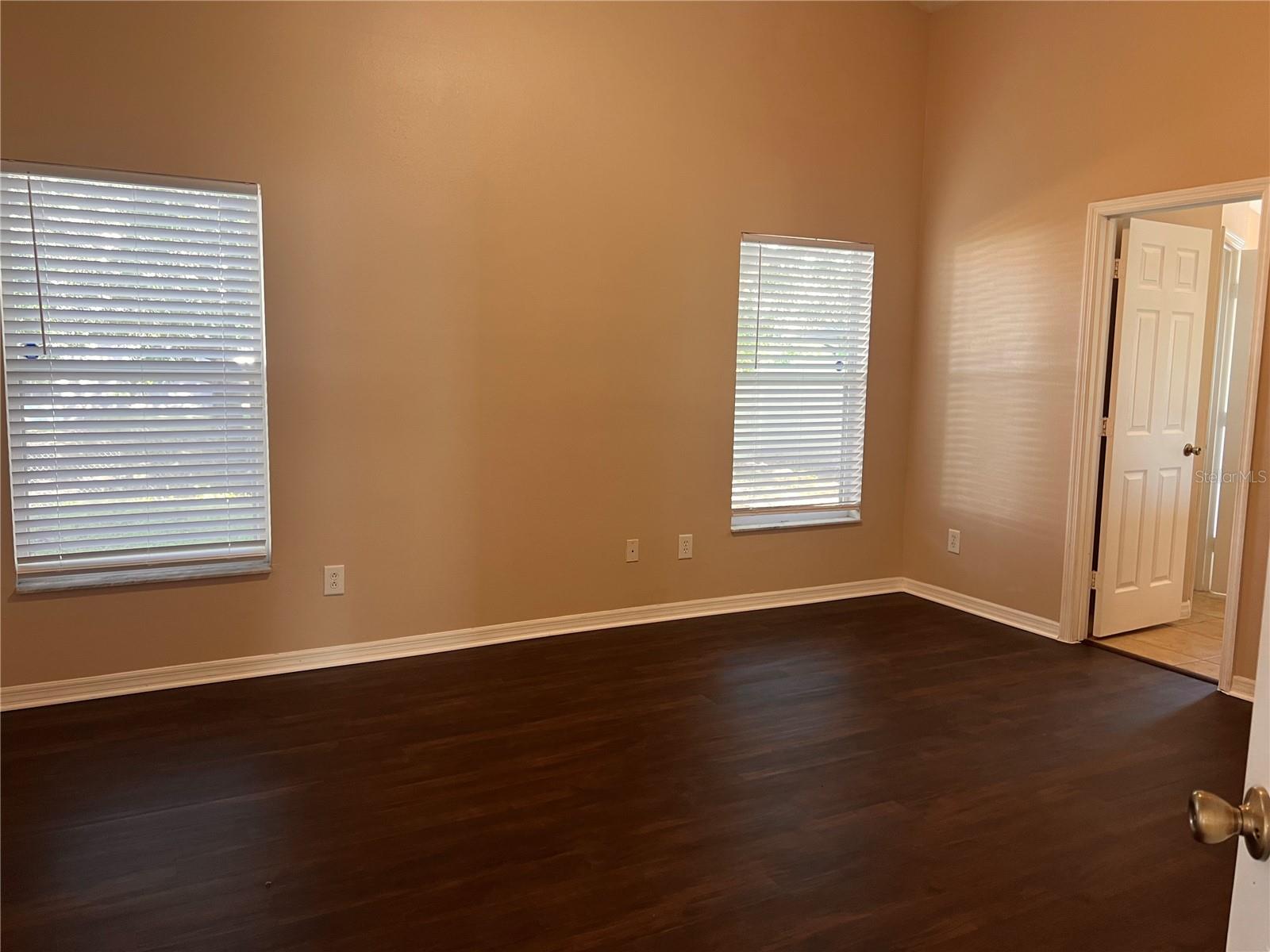 Image 4 of 5 For 9349 Pecky Cypress Way