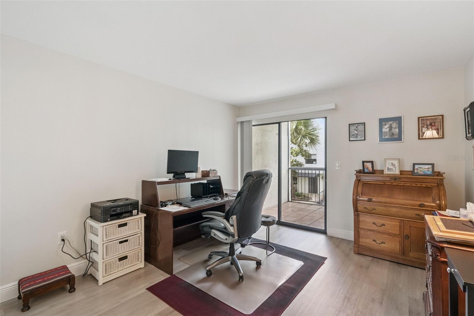 Image 10 of 19 For 300 Carolina Avenue 201