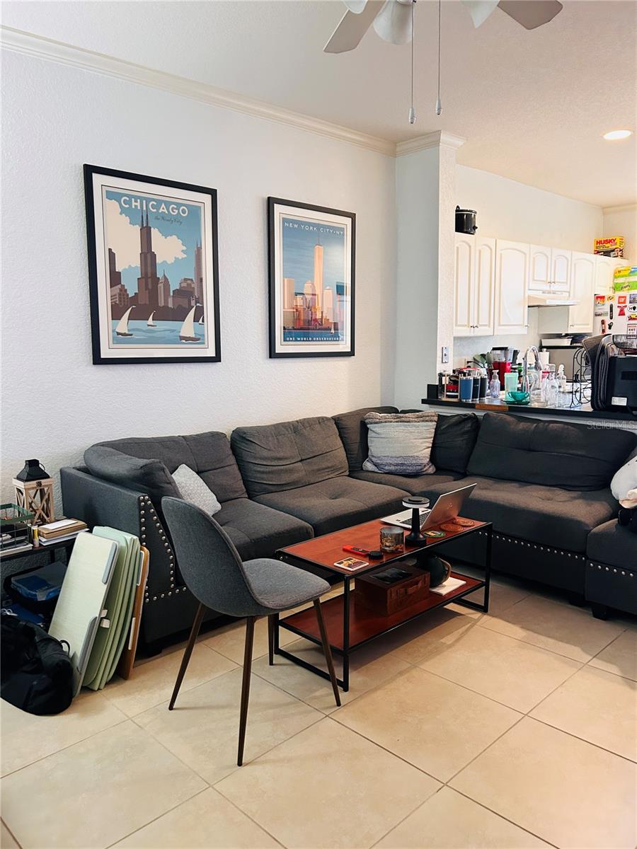 Image 5 of 11 For 860 Orange Avenue 276