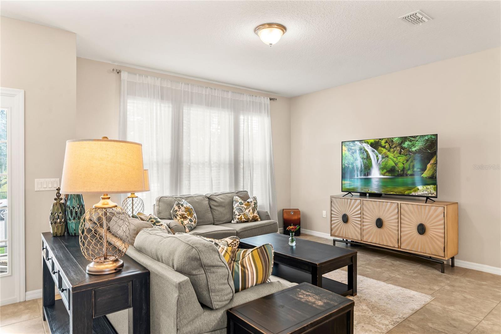 Image 20 of 62 For 8024 Bluejack Oak Drive