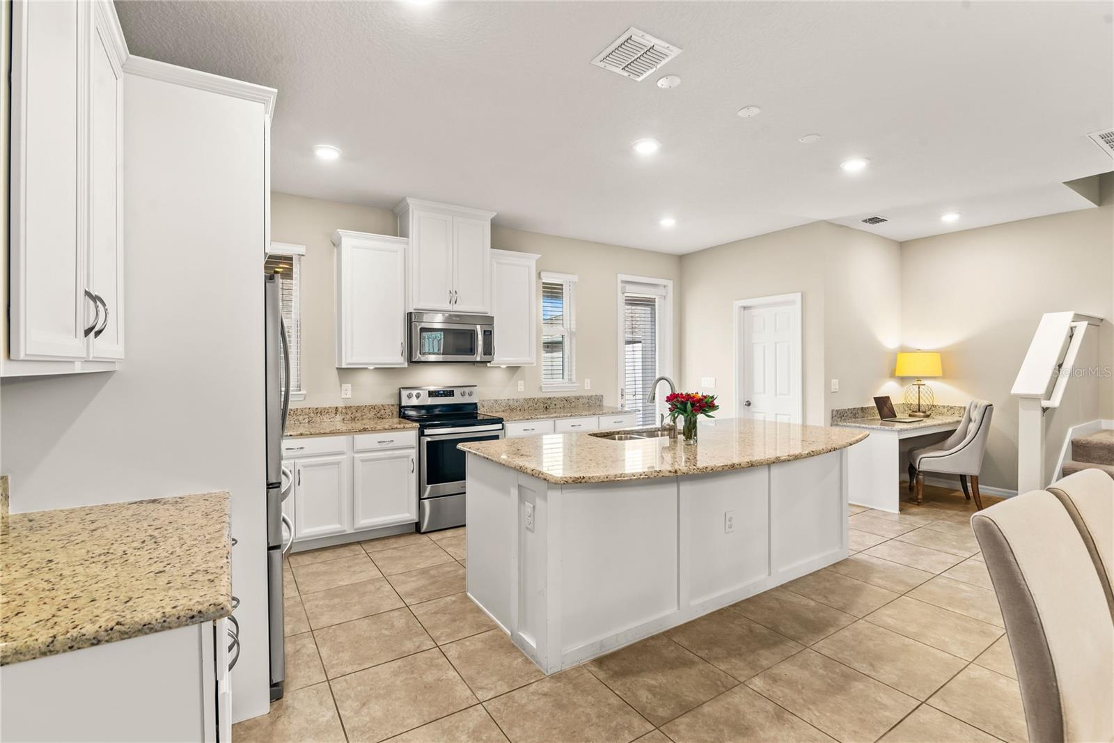 Image 29 of 62 For 8024 Bluejack Oak Drive