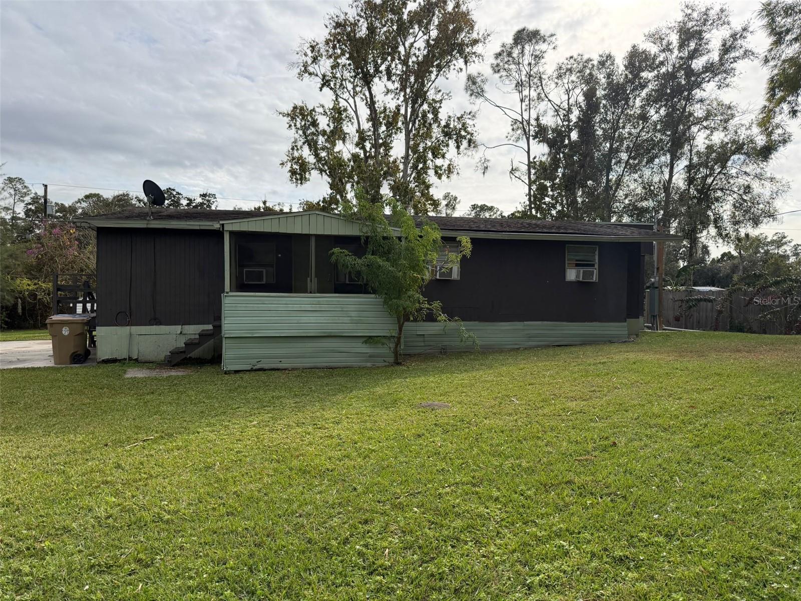 Image 8 of 12 For 5071 Hibiscus Road