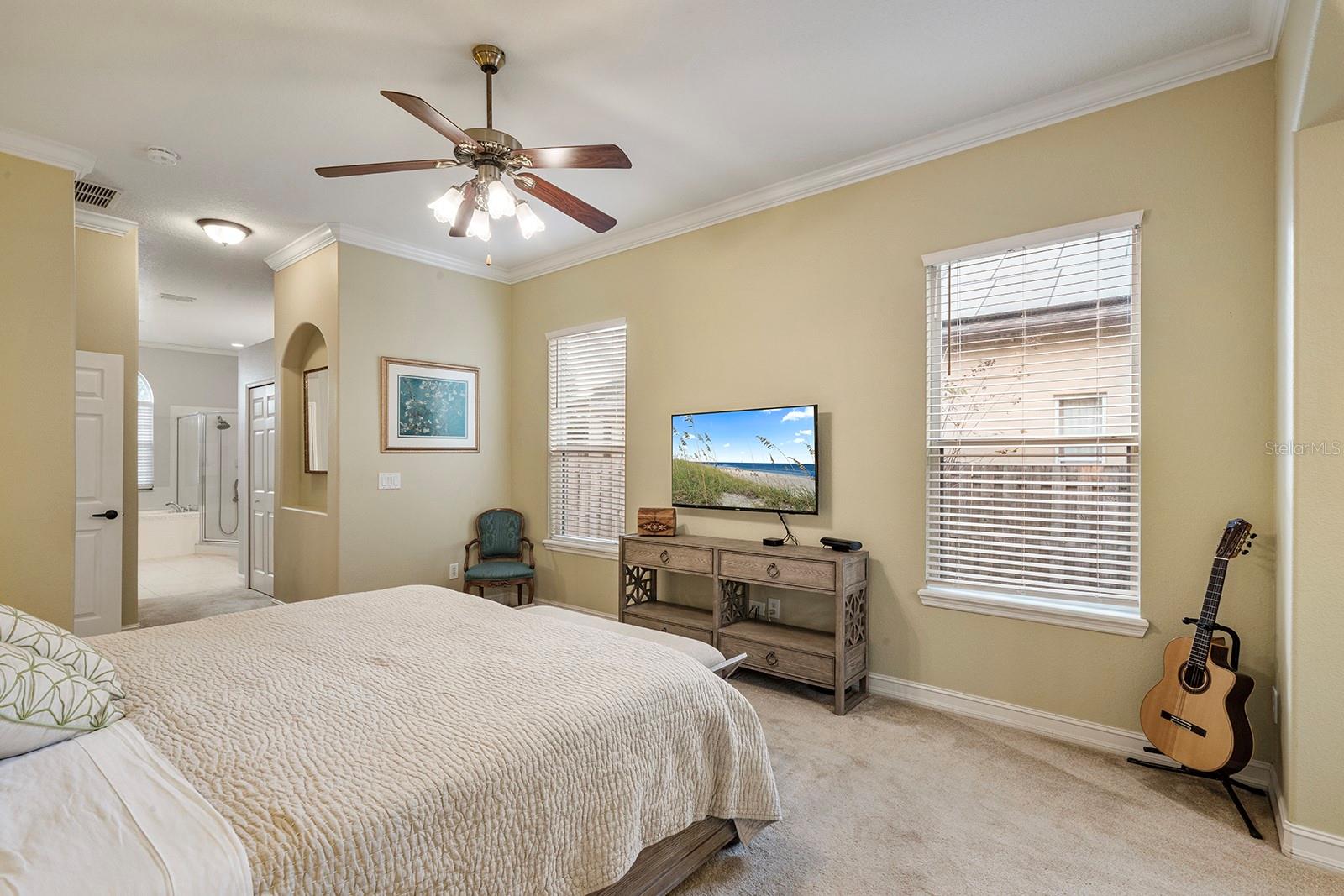 Image 21 of 52 For 5713 Oak Lake Trail