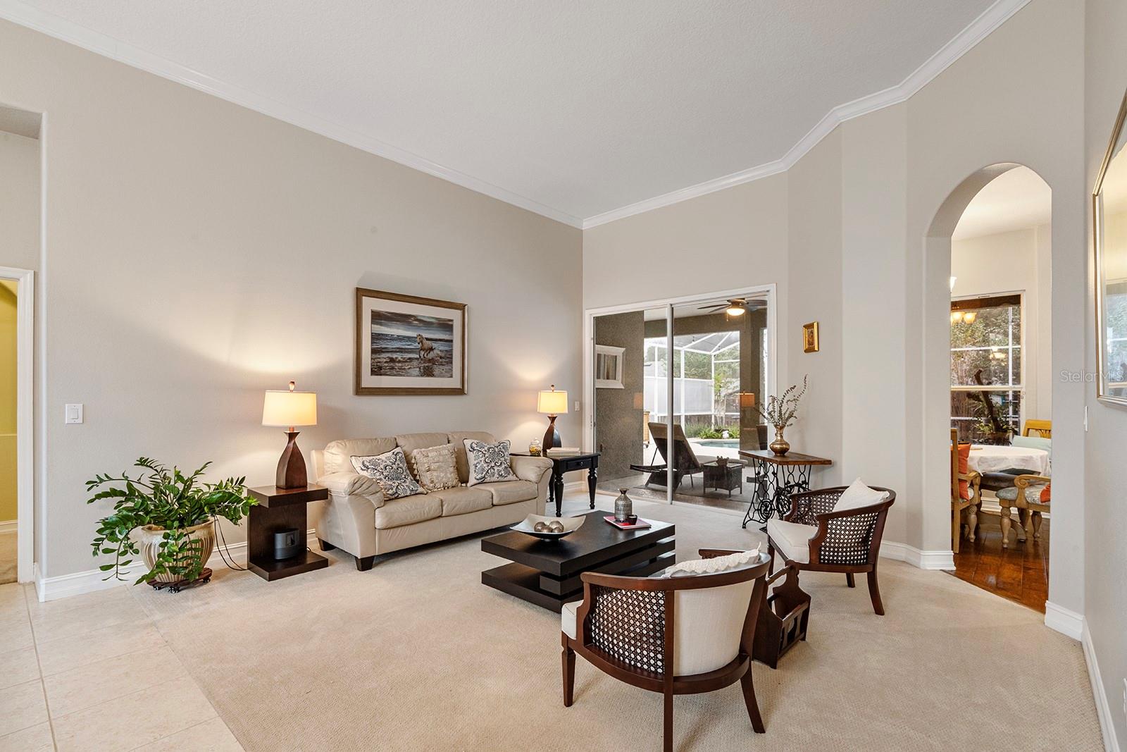 Image 8 of 52 For 5713 Oak Lake Trail