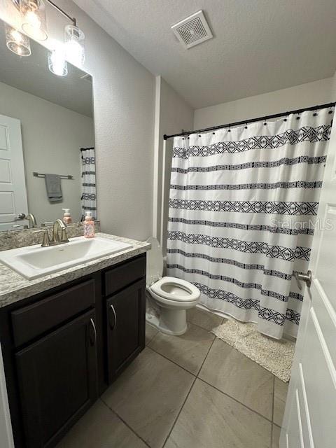 Image 10 of 13 For 208 Lagoon Mist Court