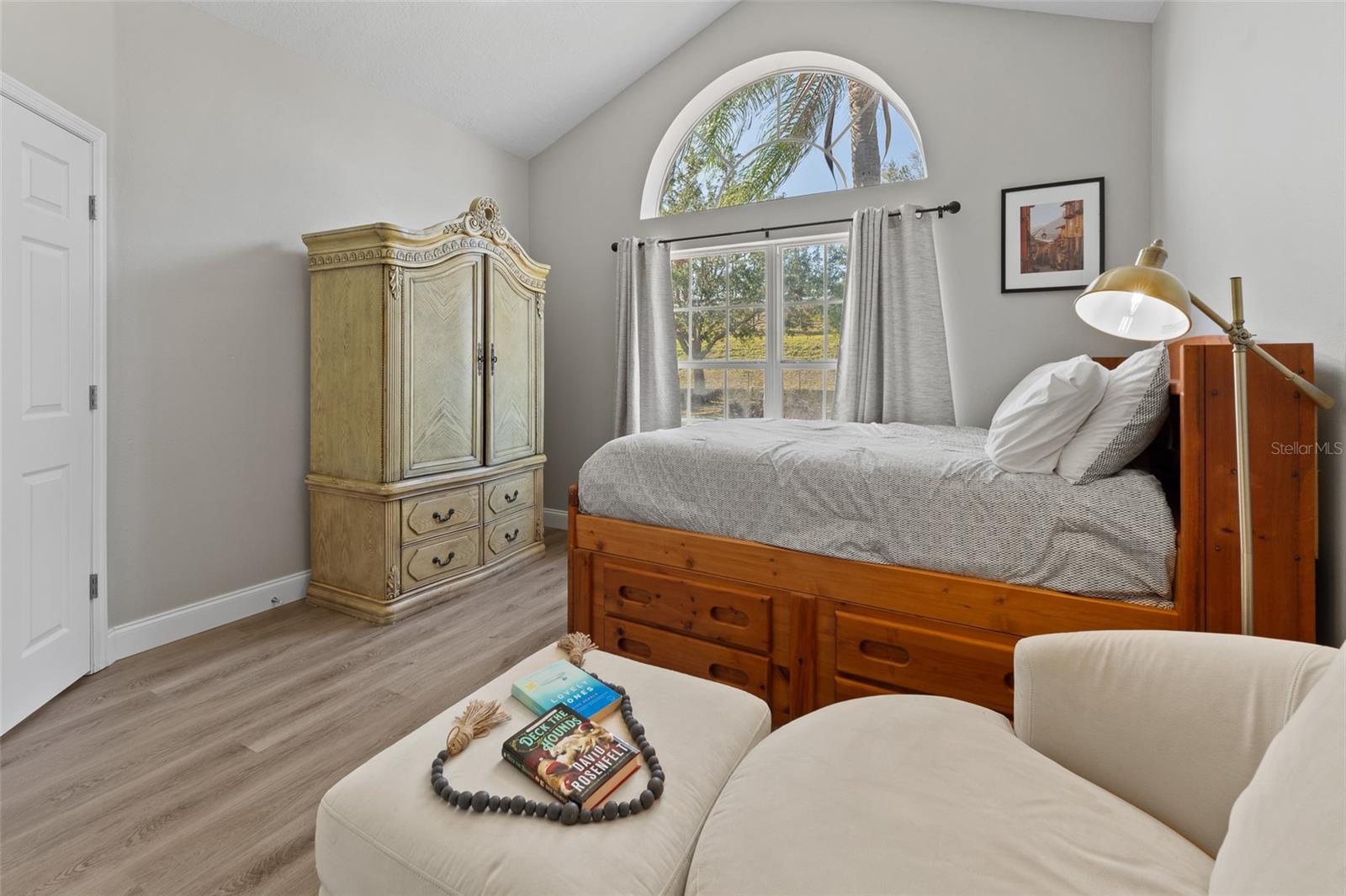 Image 5 of 44 For 8118 Yellow Crane Drive