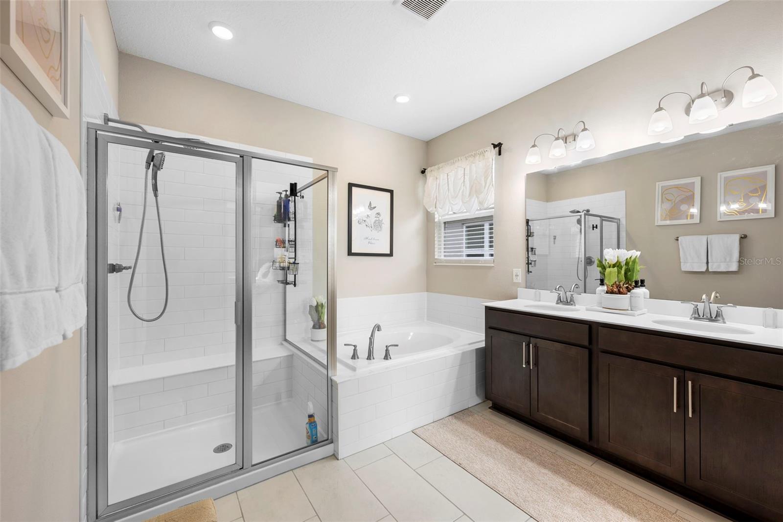 Image 16 of 45 For 608 Hennepin Loop