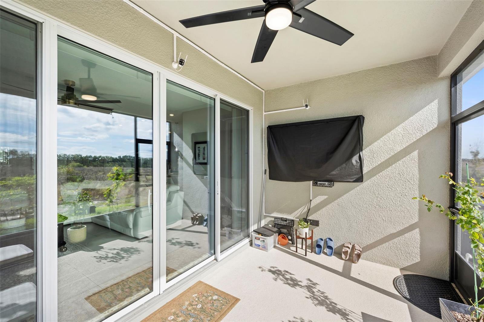 Image 28 of 45 For 608 Hennepin Loop