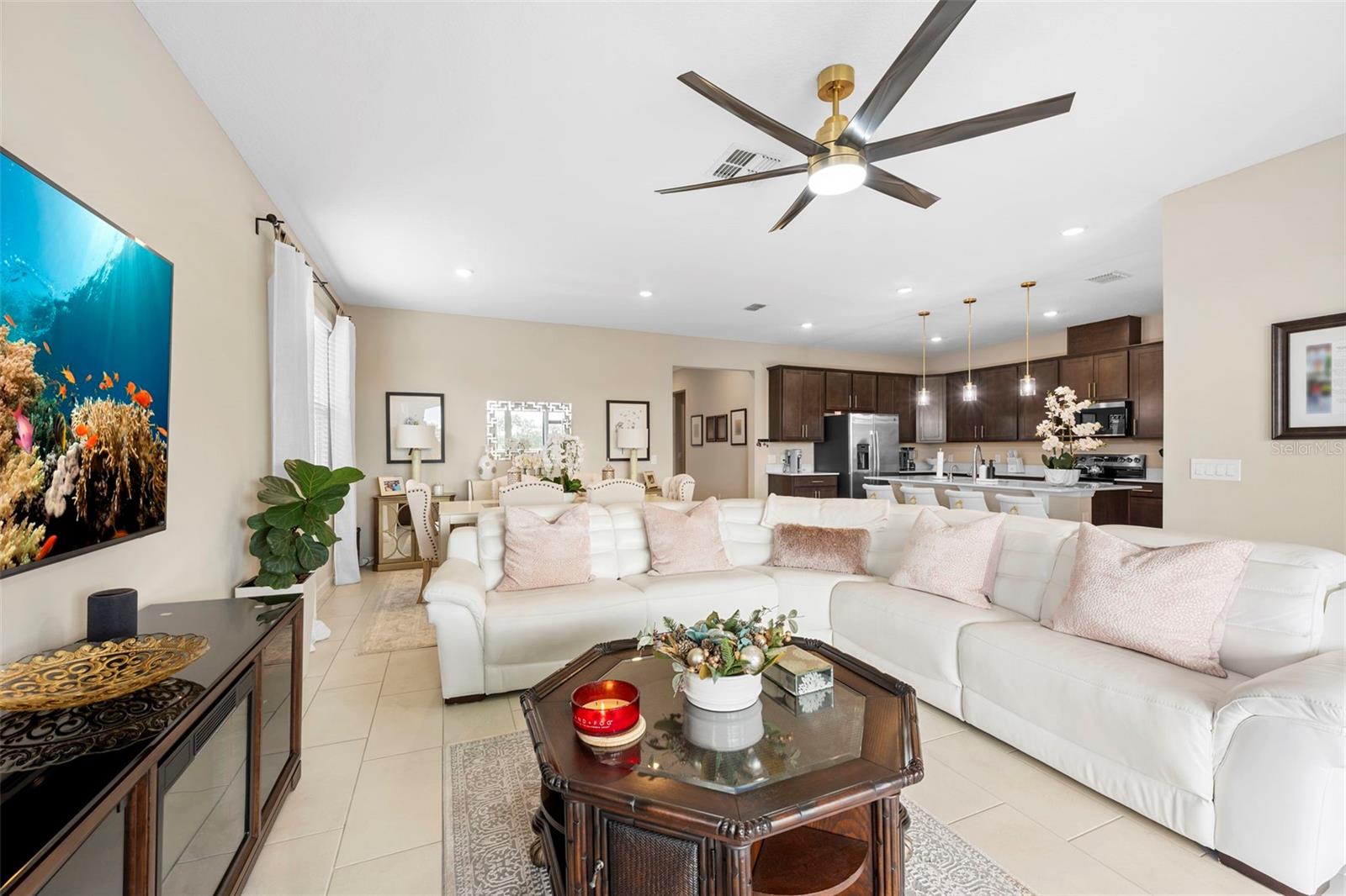 Image 7 of 45 For 608 Hennepin Loop