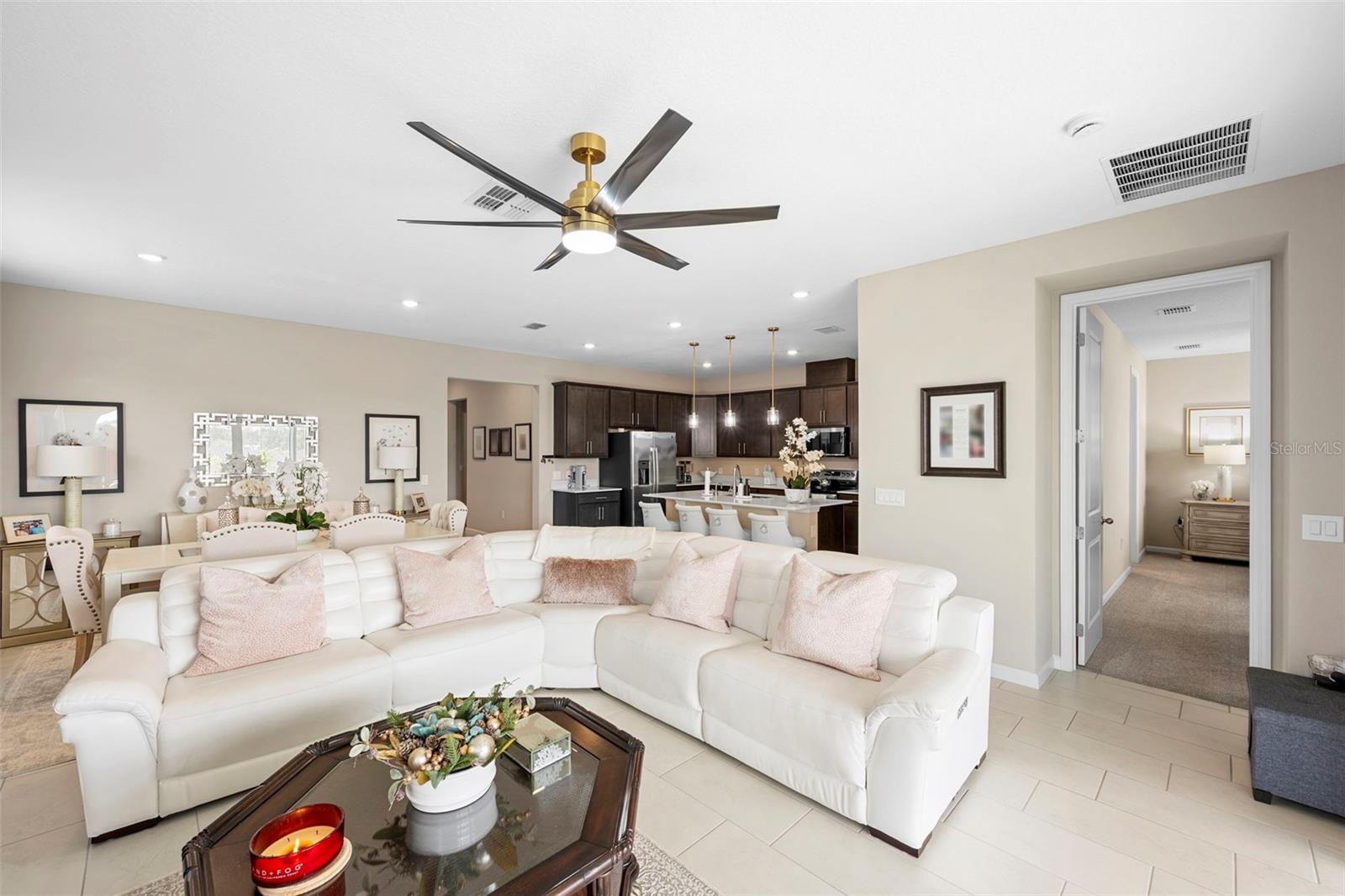 Image 8 of 45 For 608 Hennepin Loop