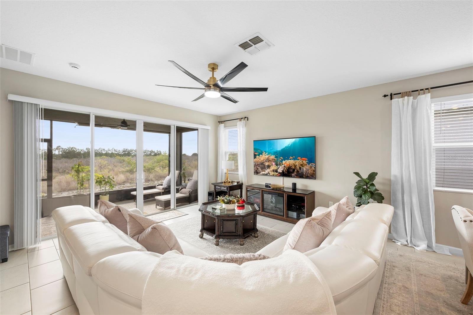 Image 9 of 45 For 608 Hennepin Loop