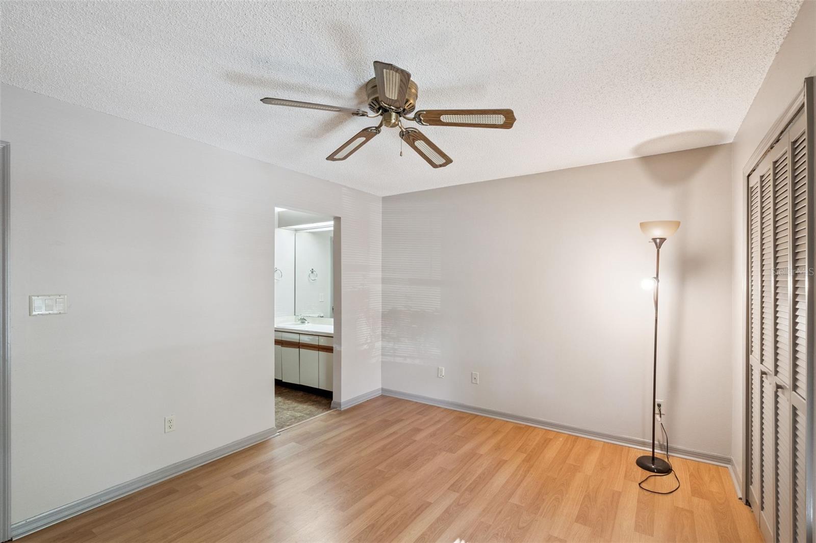 Image 24 of 52 For 4008 Maryland Place