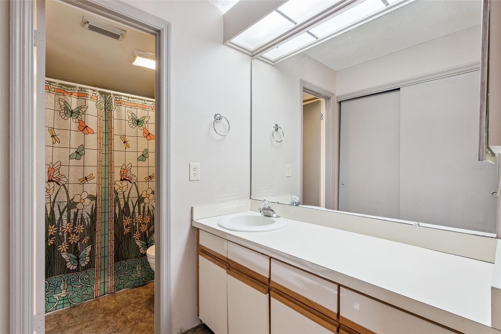 Image 26 of 52 For 4008 Maryland Place