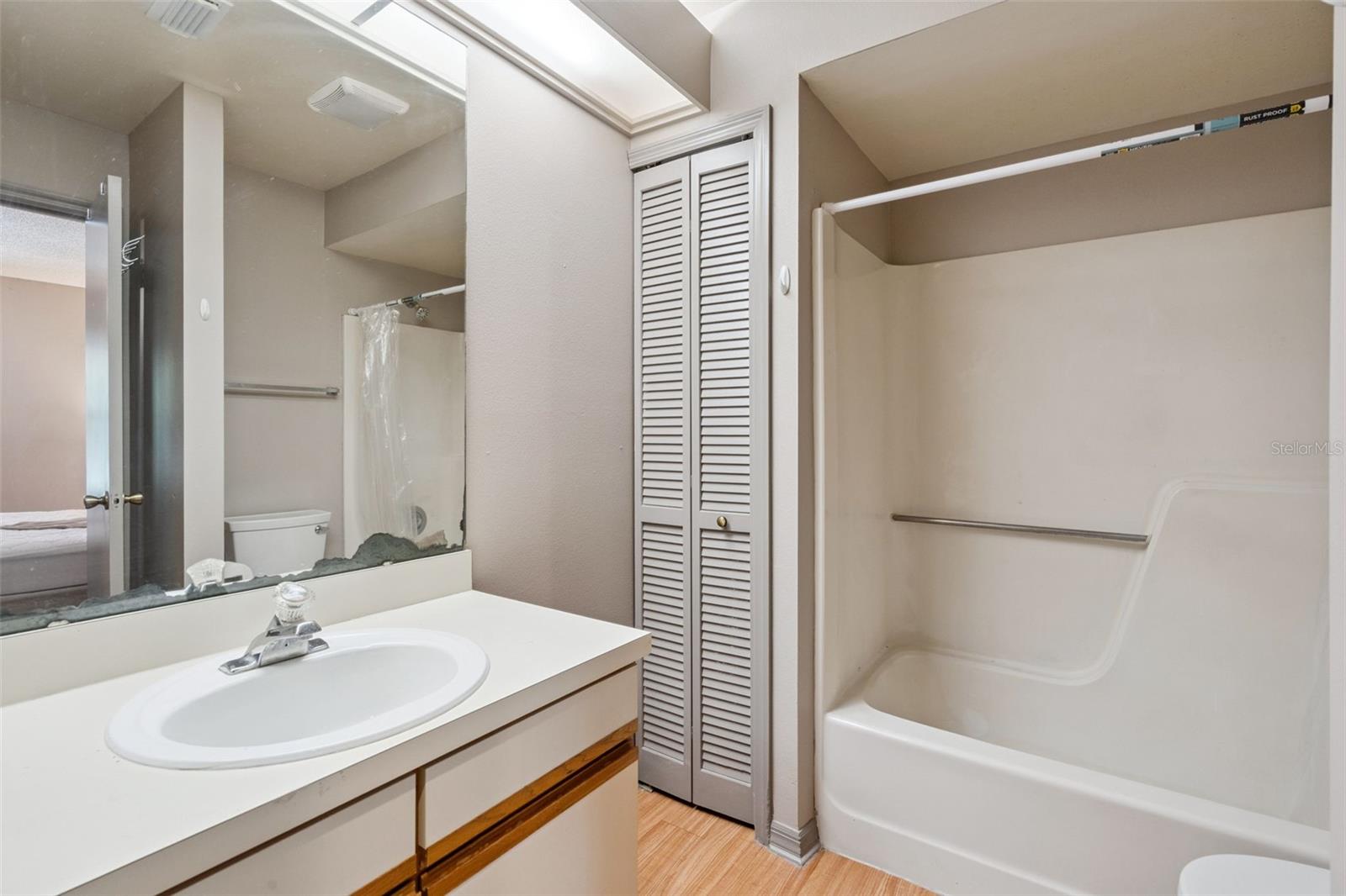 Image 27 of 52 For 4008 Maryland Place