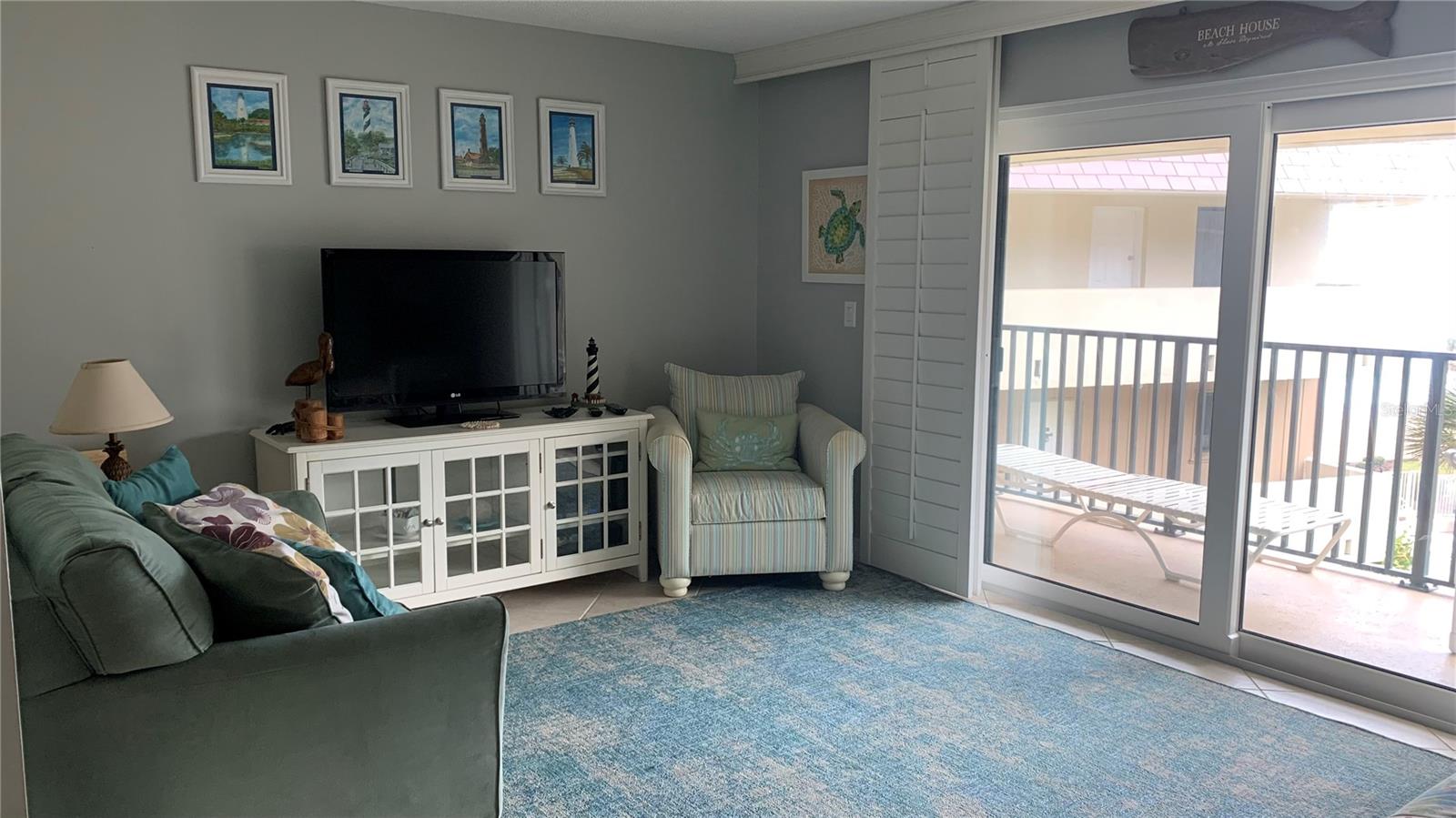 Image 13 of 32 For 935 Ocean Shore Boulevard 3040