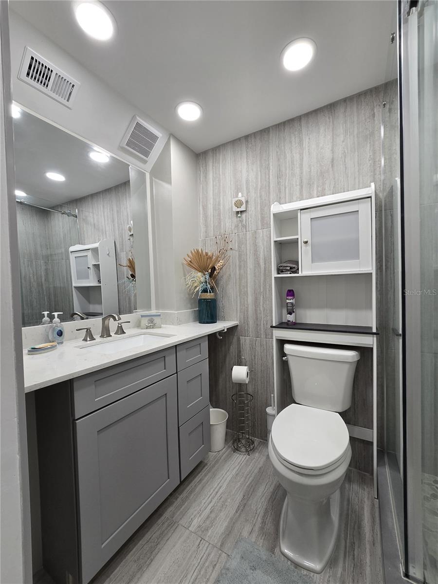 Image 23 of 32 For 935 Ocean Shore Boulevard 3040