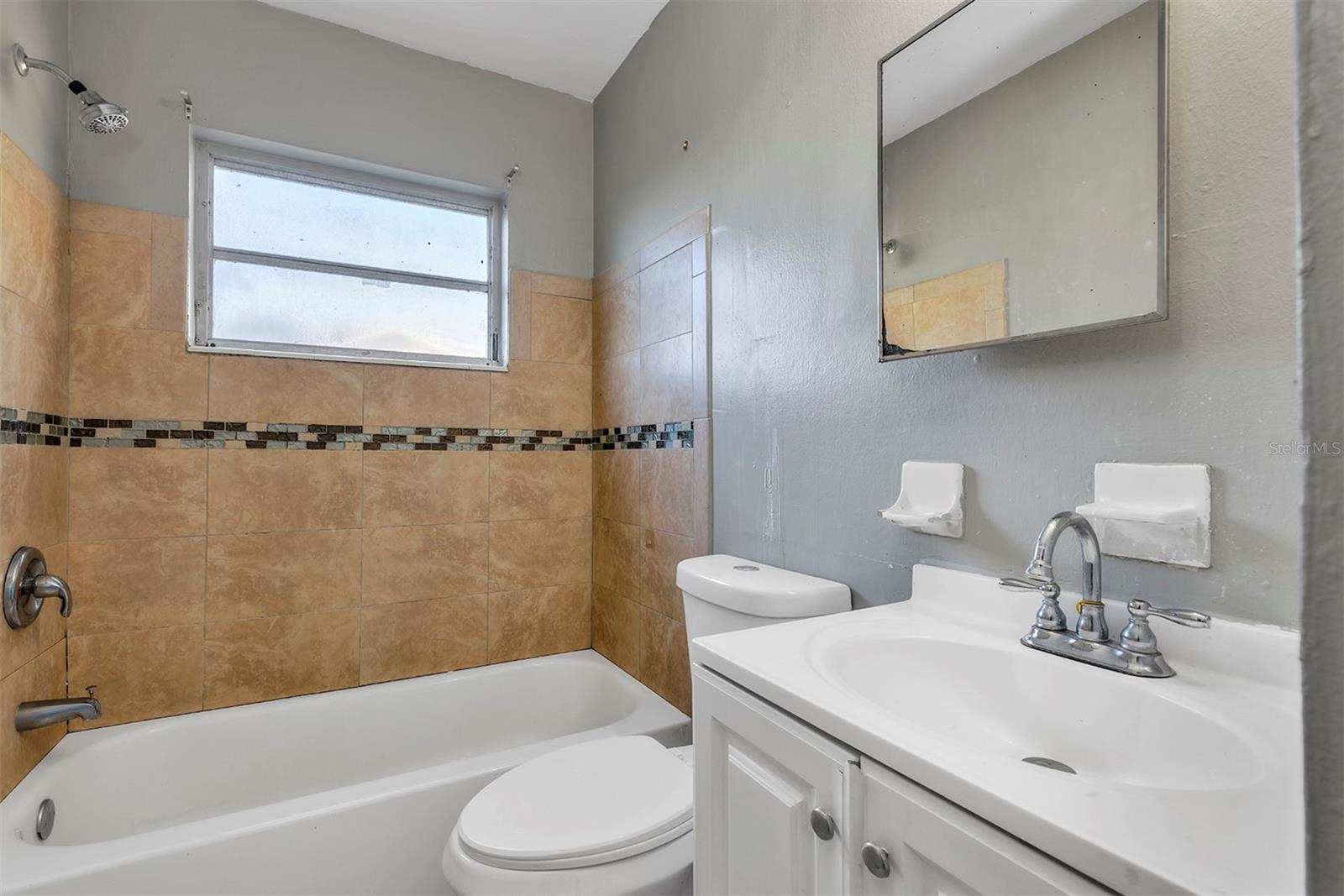 Image 20 of 25 For 9220 13th Street A & B